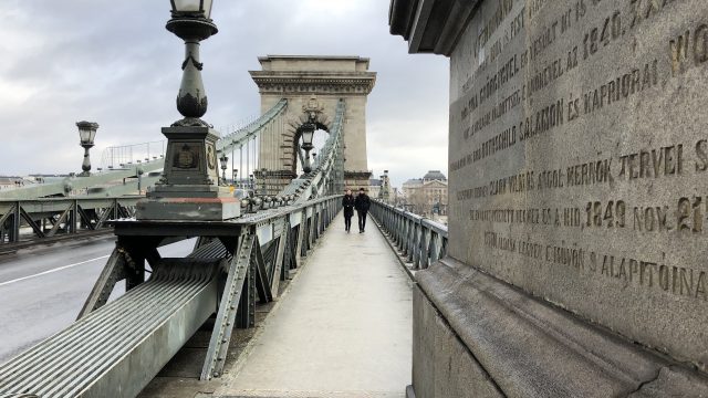ブダペストのシンボル、セーチェーニ鎖橋